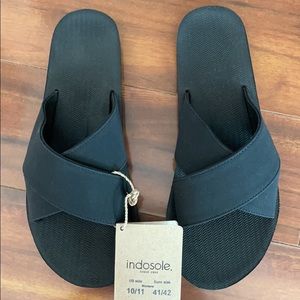 Indosole Women’s Cross Sandals